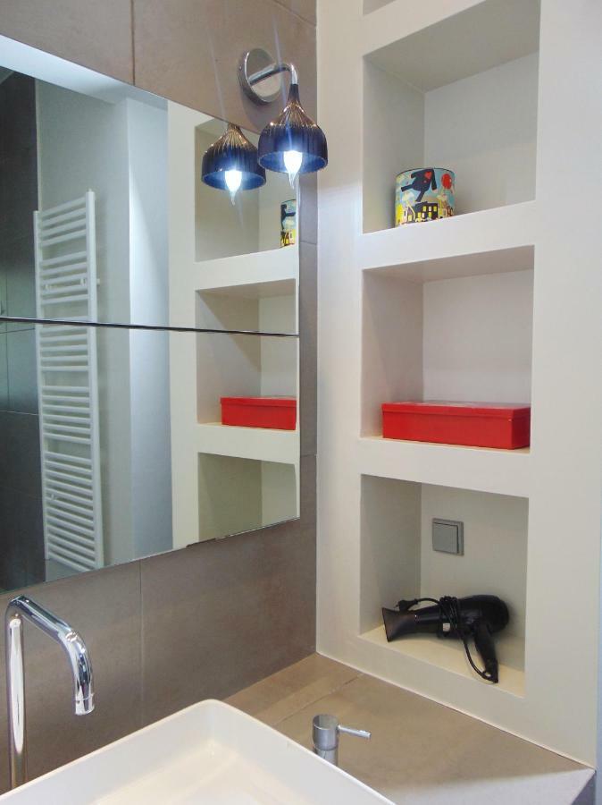 Thissio View Design Apartment